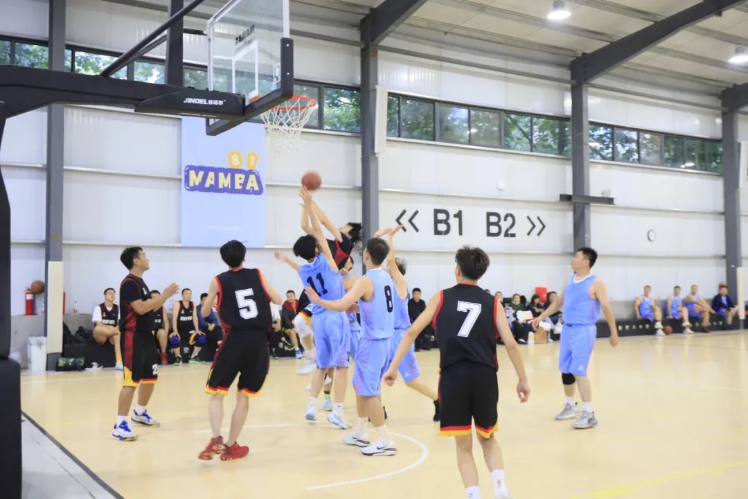 花花牛丨奪冠，奪冠，奪冠?。。∮霉谲姙橹袊汉炔剩。。? style=