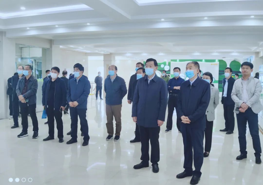 平頂山市人大常委會主任張明新蒞臨 花花牛魯山瑞亞參觀調研