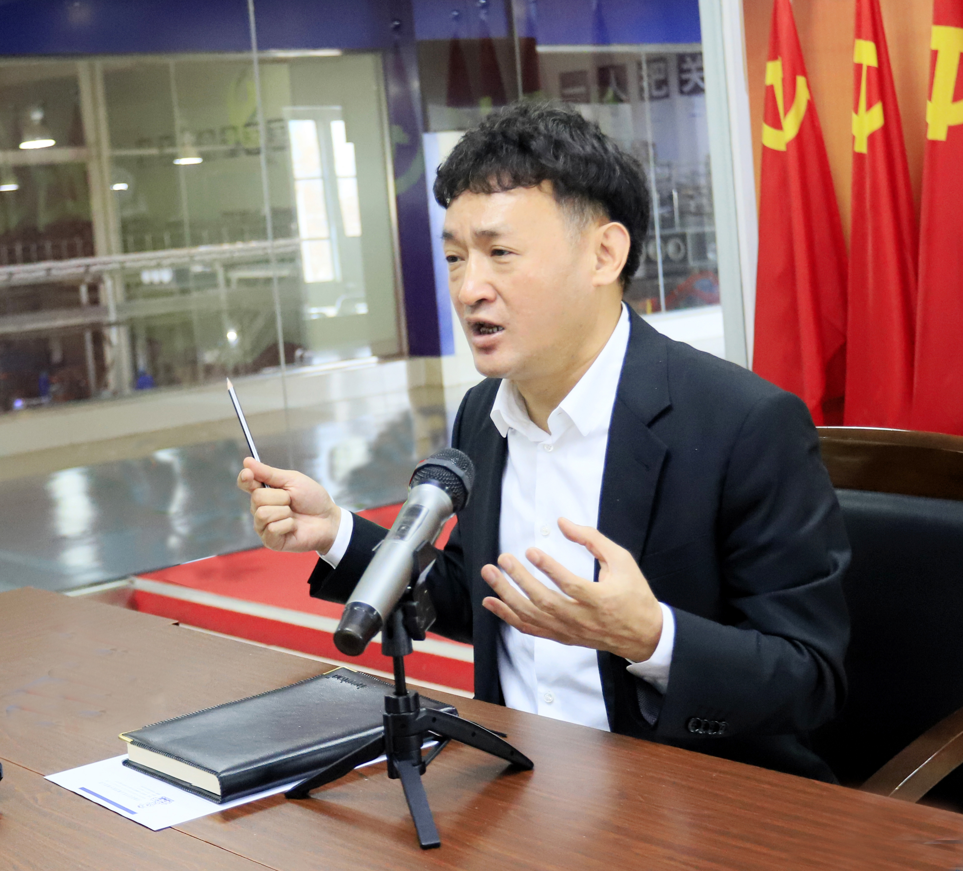 鼓足干勁、攻堅(jiān)克難，決戰(zhàn)2021 ，推動花花牛再上新臺階