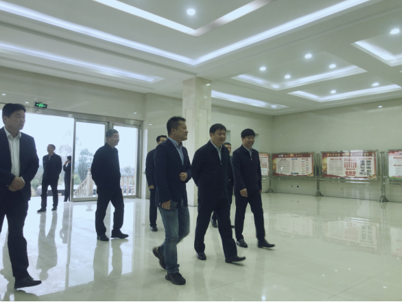 駐馬店市委書記鮑常勇一行蒞臨花花牛平輿瑞亞和新蔡瑞亞調(diào)研 駐馬店市委書記鮑常勇一行蒞臨花花牛平輿瑞亞和新蔡瑞亞調(diào)研