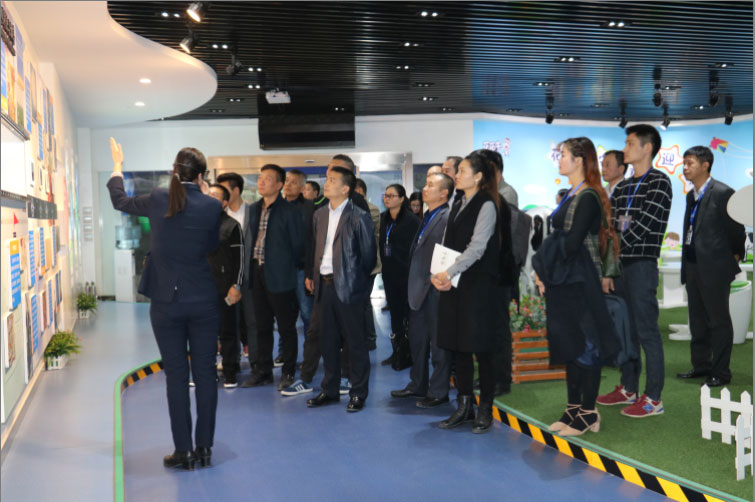 商界領袖俱樂部精英參訪花花牛！