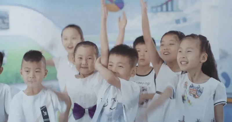 花花牛丨每天一杯奶，幸福健康喝出來！?。? />
			</div>
		<div   id=