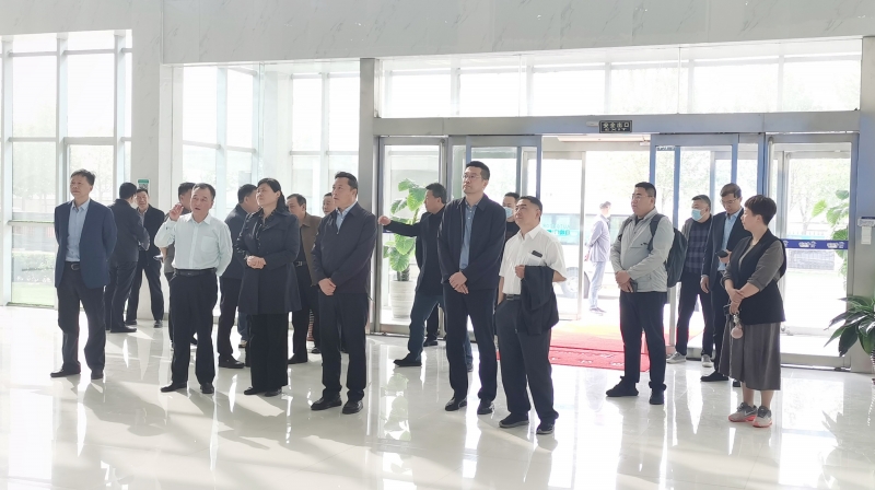 花花牛丨沈陽(yáng)市人大常委會(huì)副主任曹鵬一行蒞臨花花?？疾熳? />
			</div>
		<div   id=