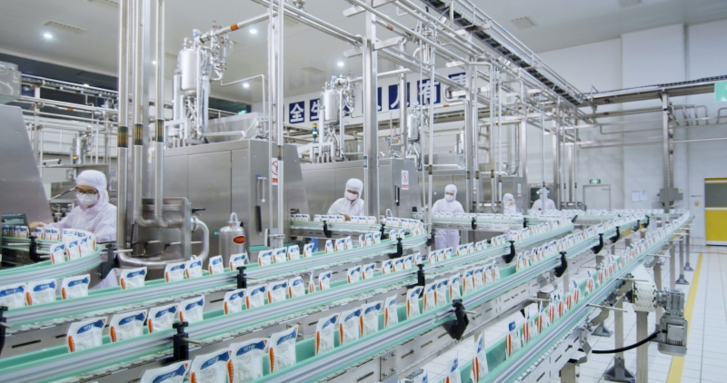 花花牛｜同舟共濟抗疫保供，全力守護鄭州市民“奶瓶子”