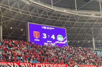 榮耀時(shí)刻，共赴巔峰——河南花花牛乳業(yè)集團(tuán)見證河南足球歷史性突破，與一億家鄉(xiāng)人民共燃鐵血榮光！